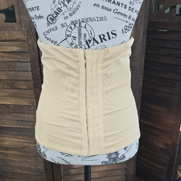 Shapermint Cream Shapewear - Picture 2 of 3